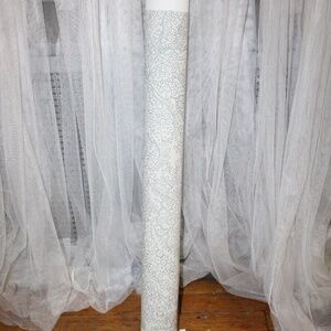 Drop It Modern – Premium Removable Wallpaper Roll – Floral Paisley Design